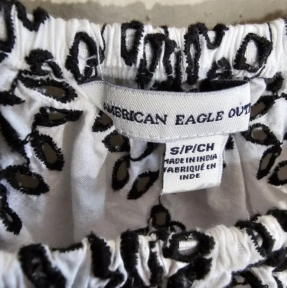 AEO Cropped Embroidered OTS Cropped Top, S - Picture 6 of 8